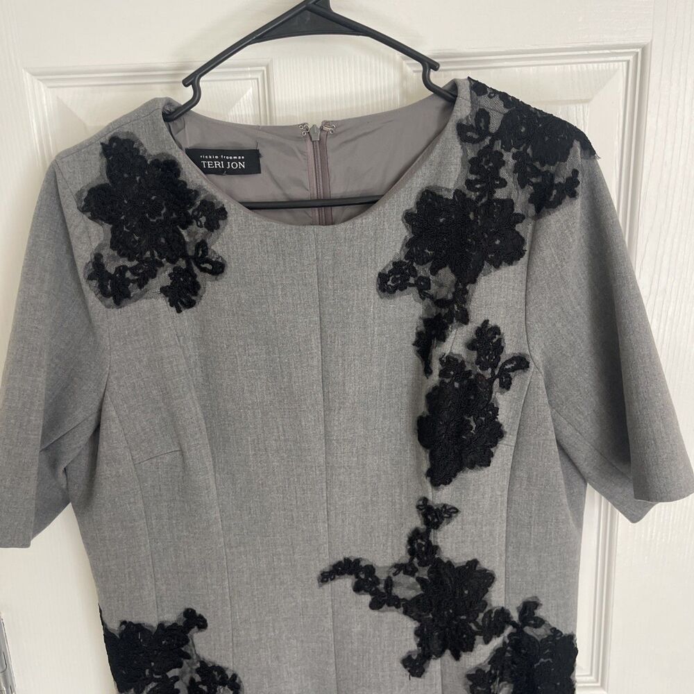 Rickie Freeman Teri Jon Fit & Flare Gray Black Floral Embroidered Dress Size 12 - Picture 3 of 5